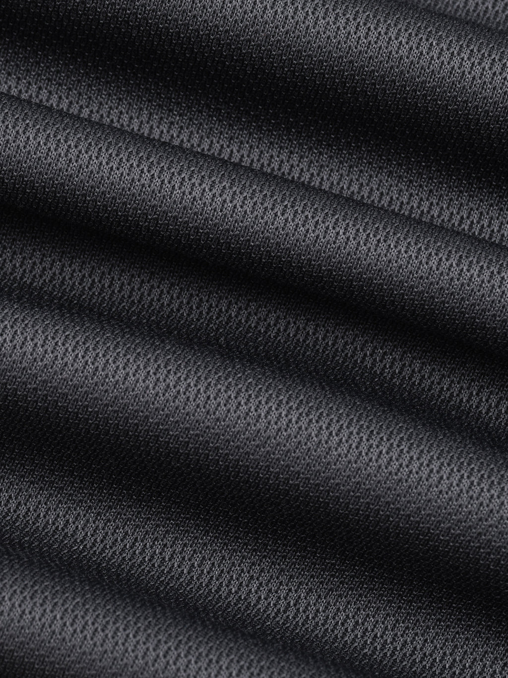 Active Mesh-Lined Quick-Dry Performance