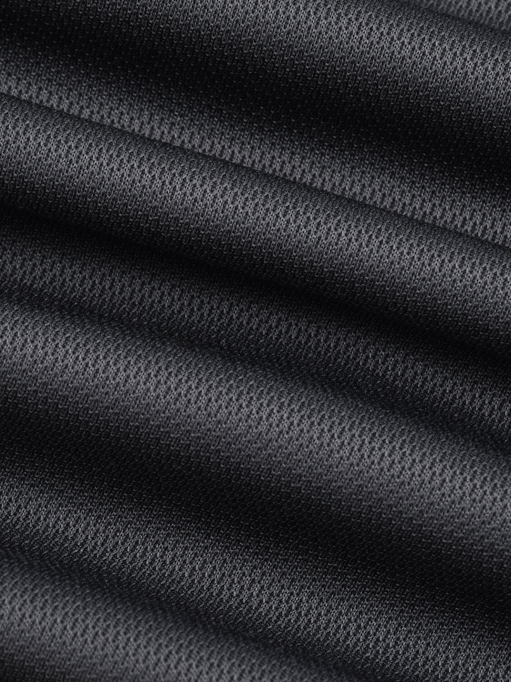 Active Mesh-Lined Quick-Dry Performance
